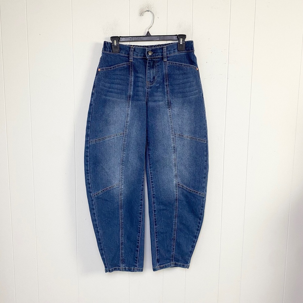 Madden NYC Womens Barrel Leg Jeans Medium Wash Seam Detail Elastic Waist S